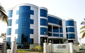 BEL Share Price Hits 52-Week High Ahead of Q4 Results 2025
