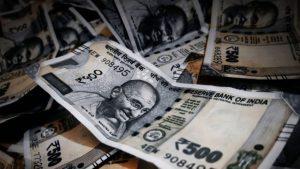 FIIs Return with ₹1,796 Cr Investment; DIIs Support Market with ₹300 Cr Buy on May 23