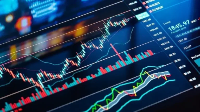 Nifty Extends Weekly Gains; Nifty Bank Hits Fresh All-Time High Near 57,500