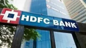HDFC Bank Share Price Sees Mild Movement After CHRO Resigns, CEO Faces Legal Trouble