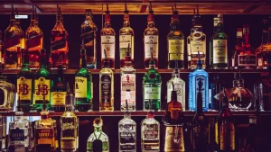 Liquor Stocks React Sharply as Maharashtra Hikes Excise Duty on IMFL
