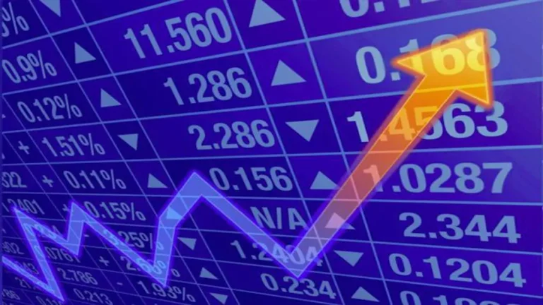 AU Small Finance Bank Share Price Jumps 8% After RBI’s Universal Bank Nod