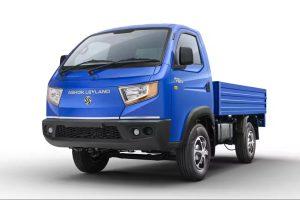 Ashok Leyland Share Price: Commercial Vehicle Outlook Tied to GST and Credit Policy Boost