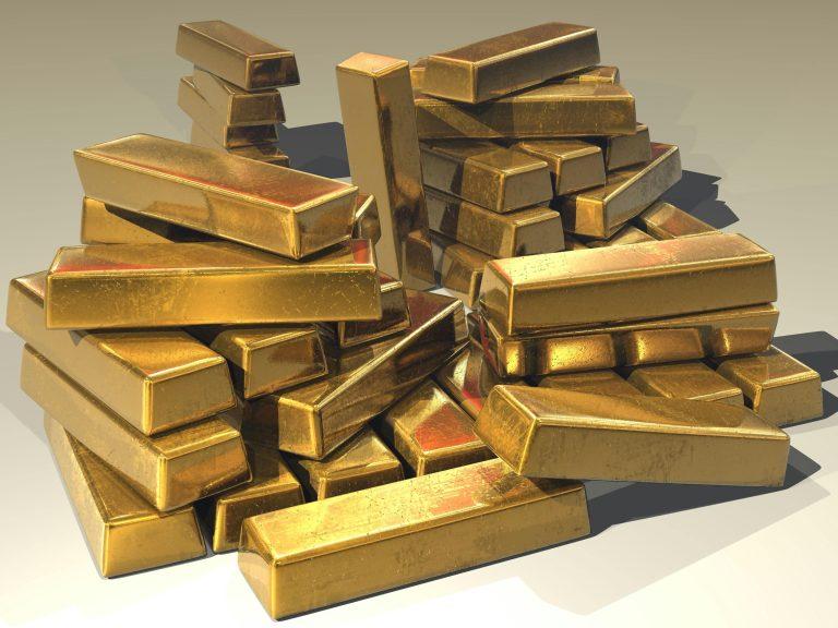 Gold Prices Rise Amid Tariff Tensions and Rate Cut Bets