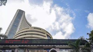 Sensex and Nifty News: Sensex Rises Over 400 Points, Nifty Closes Above 24,650 Amid Global Rally