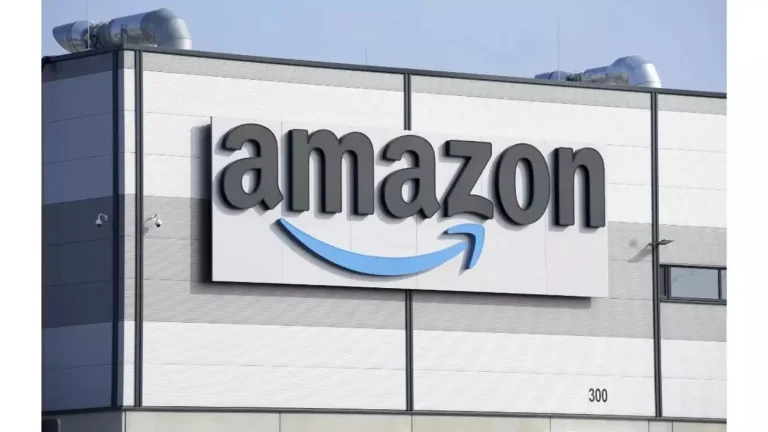 Amazon Shares Jump After Strong Cloud Revenue Growth Boosts Sentiment