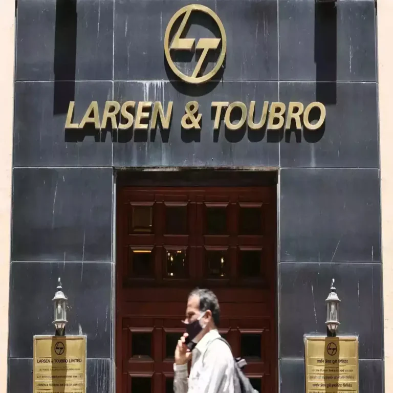 L&T Shares Jump 1.5% on $15,000-Crore Middle East Hydrocarbon Order