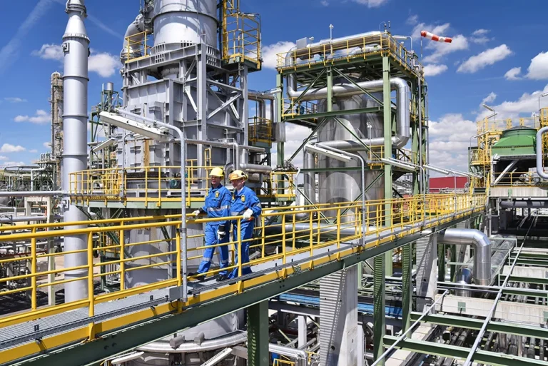 Top Chemical Firms Deliver PAT Margins Above Four-Quarter Average