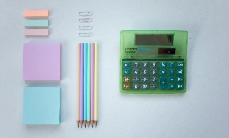 Advantages of Using an Online Margin Calculator Advantages of Using an Online Margin Calculator