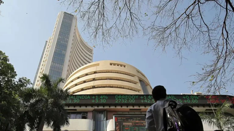 Sensex Slips 150 Points From Day’s High; Nifty Falls Below 26,000 as Markets Face Mid-Session Pullback