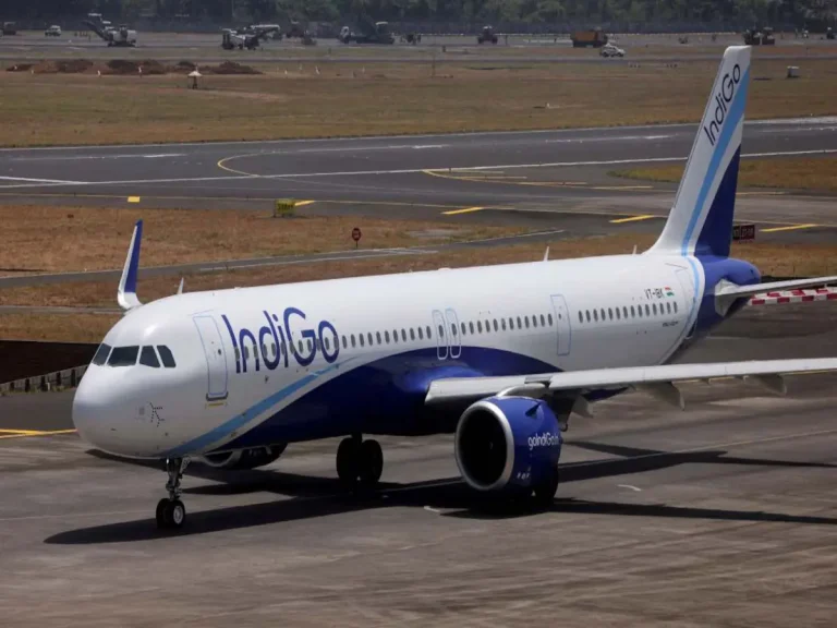 IndiGo Share Price Falls 3% as Q3 Guidance Gets Cut After Major Flight Disruptions