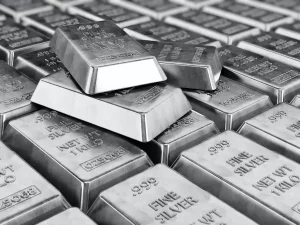 MCX Silver Prices Today: Global Rally Pushes Silver Near Record Highs | MCX Silver, Comex Silver, Precious Metals Update