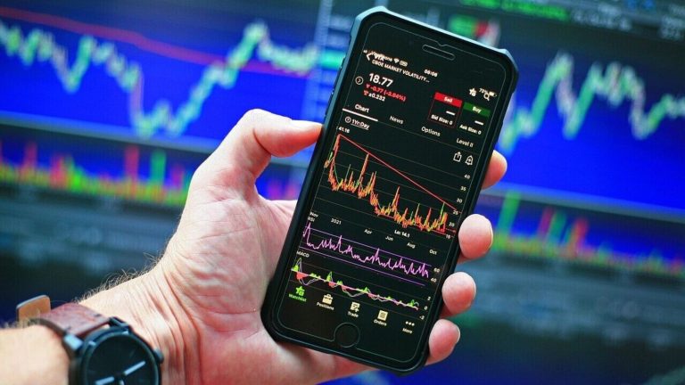 Record-High Test Meets Resistance; Nifty Bank Holds Firm Above 58,500 Support