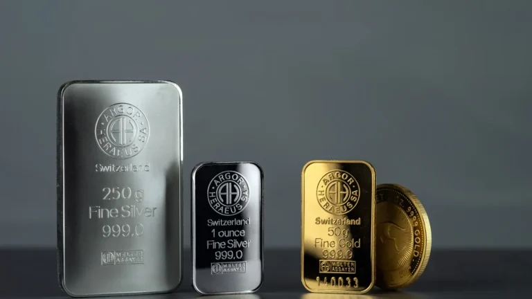 Gold and Silver Prices in India Surge Ahead of Fed Policy Meeting: 22K Gold Hits Rs 15,140/gm, Silver Gains Momentum