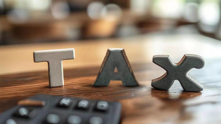 Income Tax 2026 Expectations Highlights: What Budget 2026 Could Mean for the Salaried Middle Class?