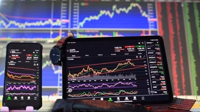 Aye Finance Share Price Slips 5% After Flat Listing | Stock Market Today Update