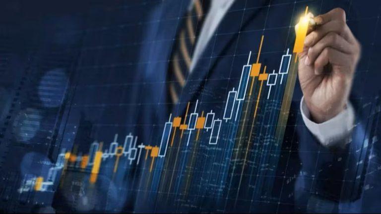Cochin Shipyard Share Price Surges 7% in Stock Market Today After ₹5,000 Crore Indian Navy Boost