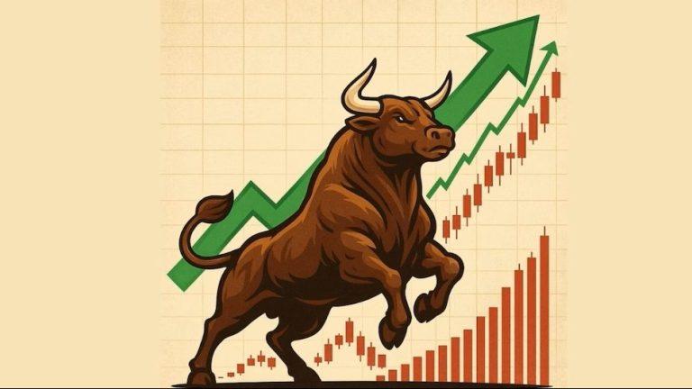 NIFTY Bank Nears Record High; Bulls Eye Break Above 61,750