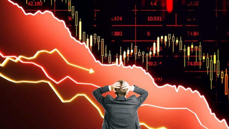 Sensex Crashes 900 Points, Investors Lose ₹4 Lakh Crore — What Triggered Today’s Market Fall?| Stock Market Today