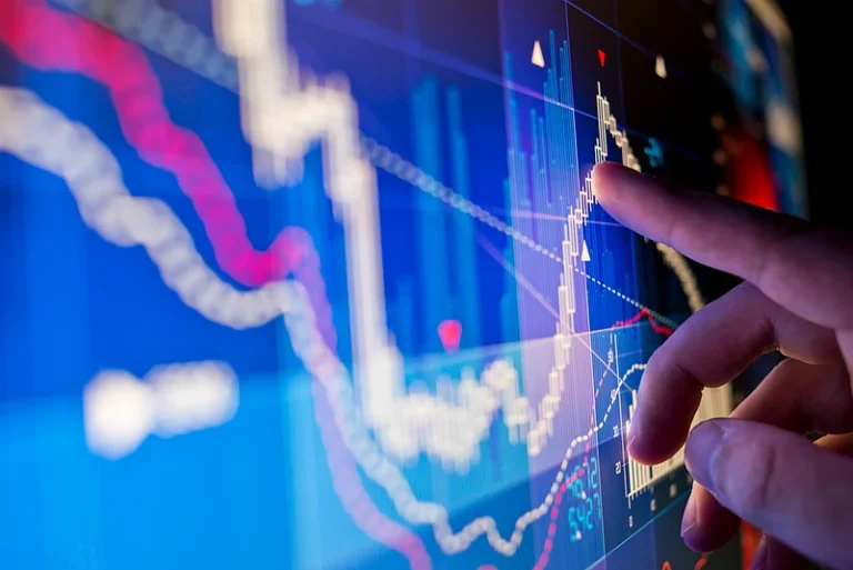 CLSA Dismisses AI Threat to IT Firms – Nifty IT Jumps Over 4%, Infosys, TCS Lead Rally | Stock Market Today