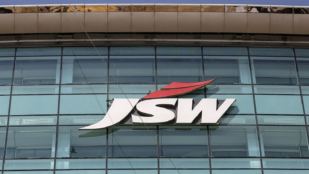 JSW Steel Shares Crash Over 7% After Supreme Court Scraps Bhushan Power Deal