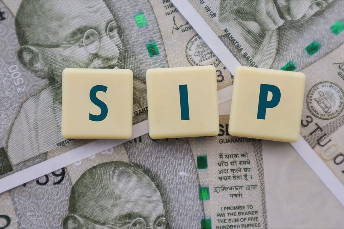 Top SIP Stocks to Watch in 2025 & How a Stock SIP Calculator Can Help You Invest Smartly