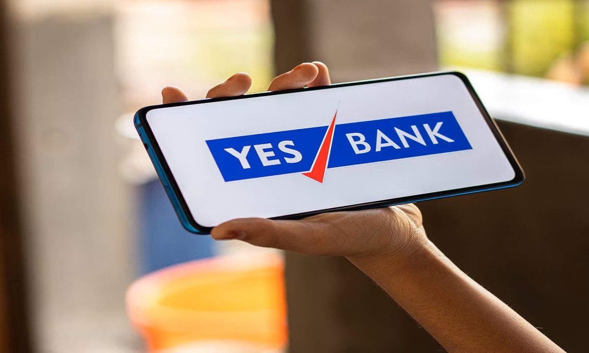 YES Bank Shares Jump 9% as SMBC Reignites Stake Talks with SBI