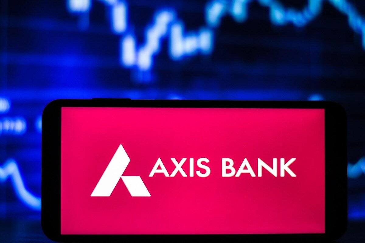 Axis Bank Q1FY26 Results: Profit Declines 18% QoQ; Stock Slides 5%