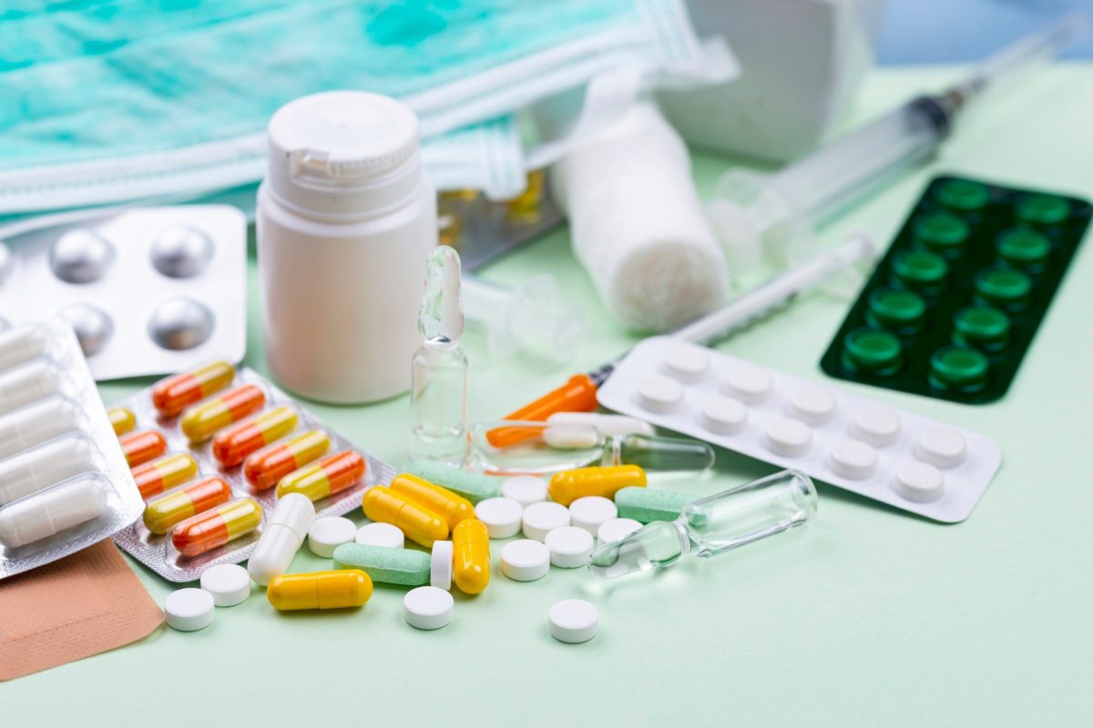 Pharma Stocks Slide: Aurobindo Pharma, Lupin, Dr Reddy's, and Others See Sharp Decline Amid Tariff Concerns