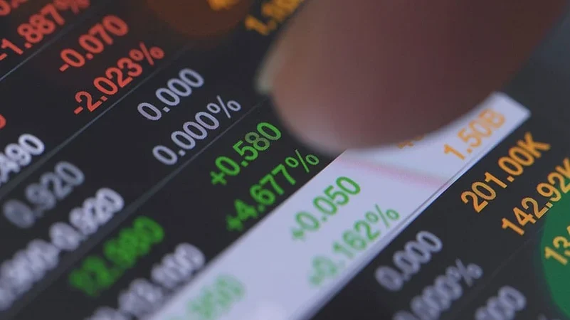 Nifty and Bank Nifty Show Signs of Measured Rebound Amid Volatility