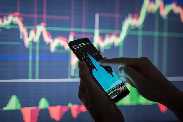 Momentum Slips as Nifty & Bank Nifty Lose Grip – Time for Caution?