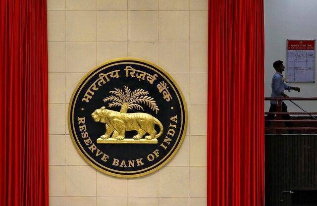 RBI Holds Repo Rate at 5.5% Amid Cooling Inflation; Growth Outlook Steady
