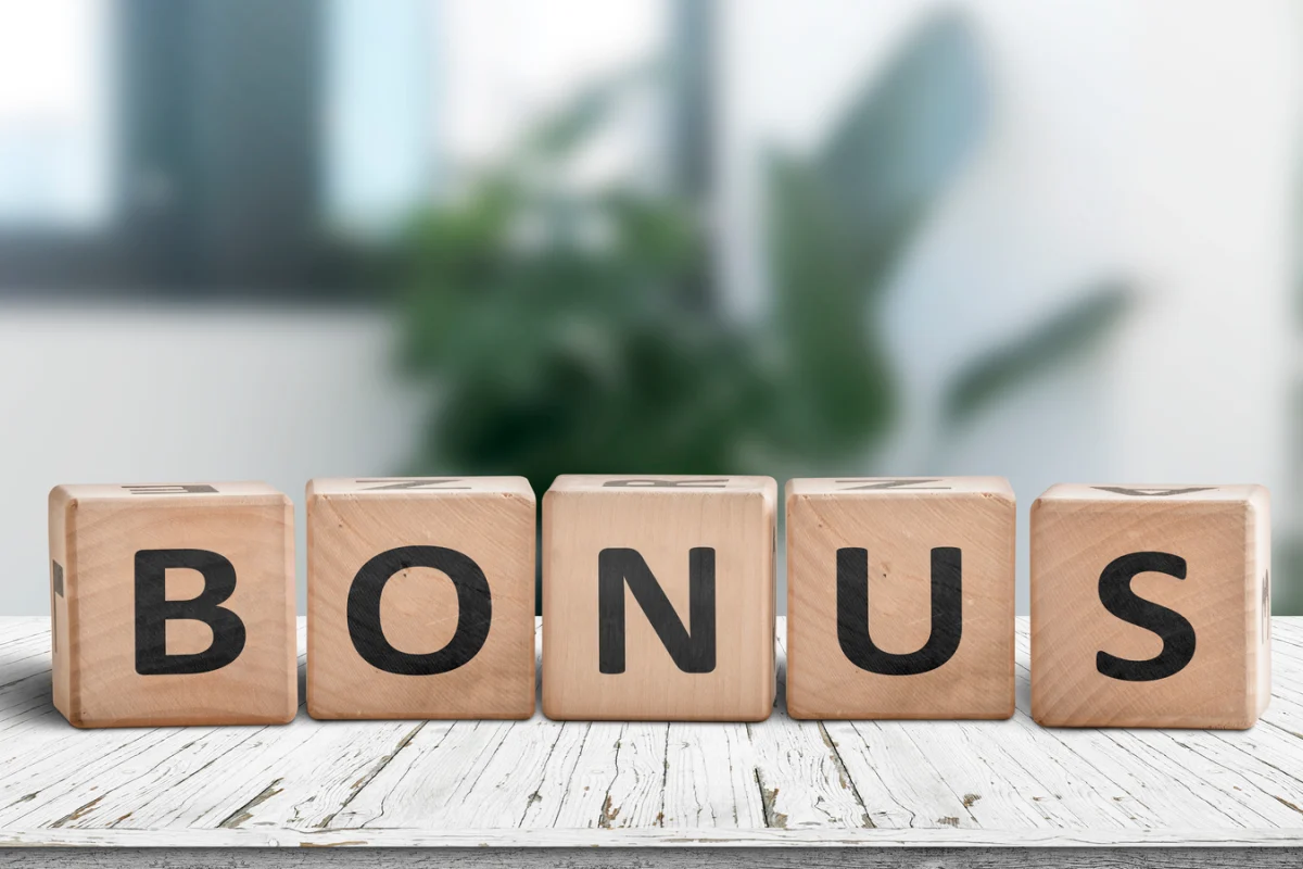 Godfrey Phillips Share Price Adjusts After 2:1 Bonus Issue | Stock Market Today