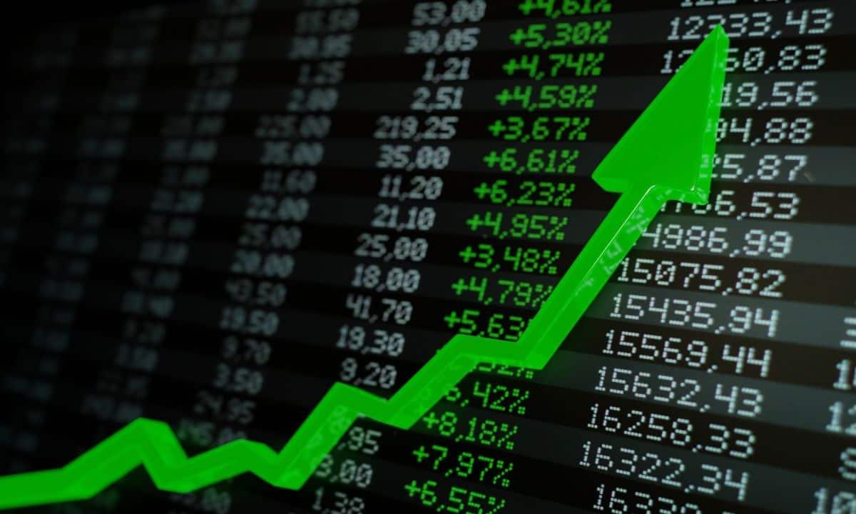 Sensex, Nifty 50 Extend Gains for Second Session — Market Ends Higher Amid Global Buzz
