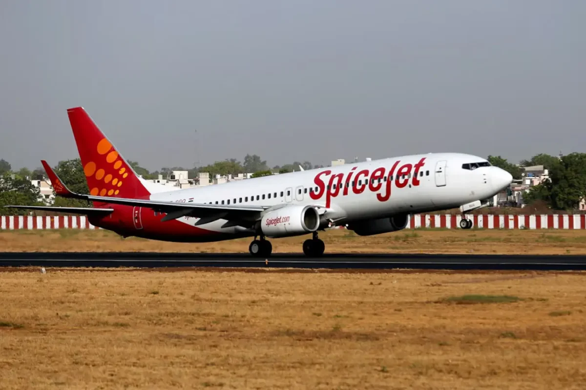SpiceJet Shares Surge 7% as Airline Adds Three Aircraft to Fleet
