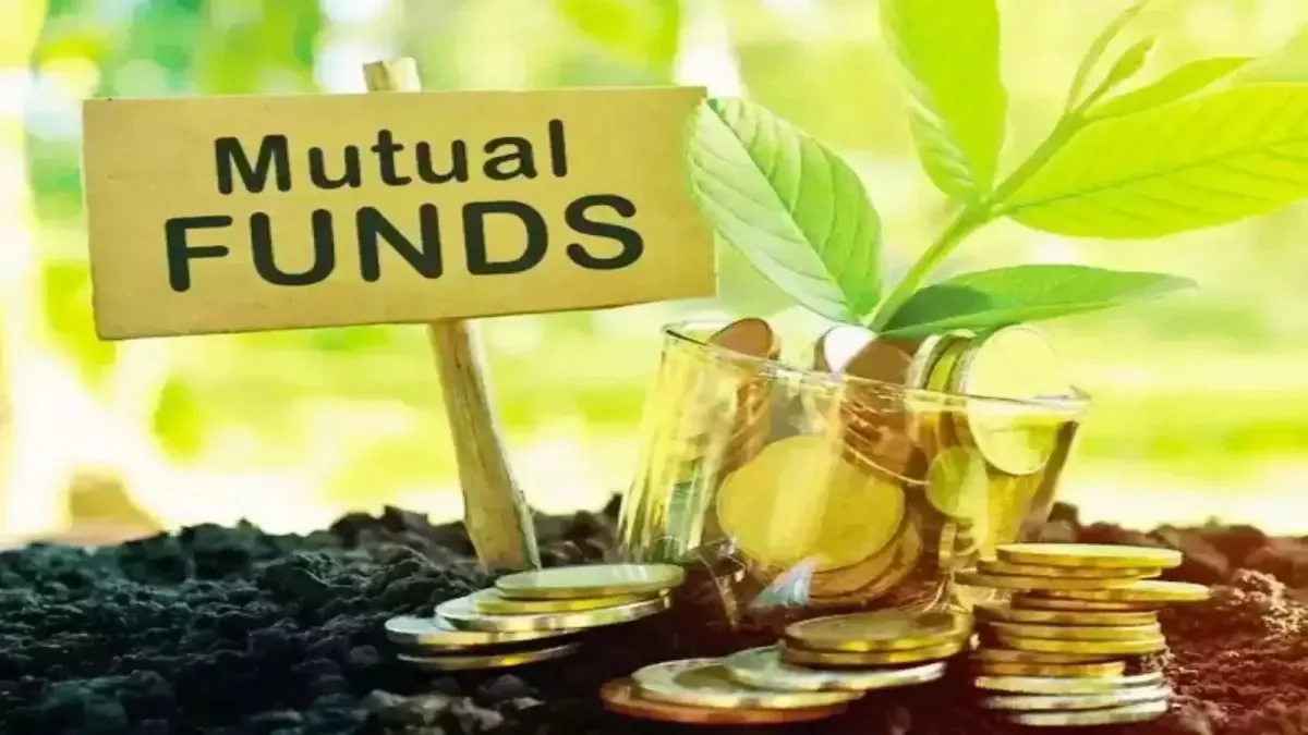 Equity Mutual Fund Inflows Slip for the Third Straight Month in October 2025: What AMFI Data Reveals