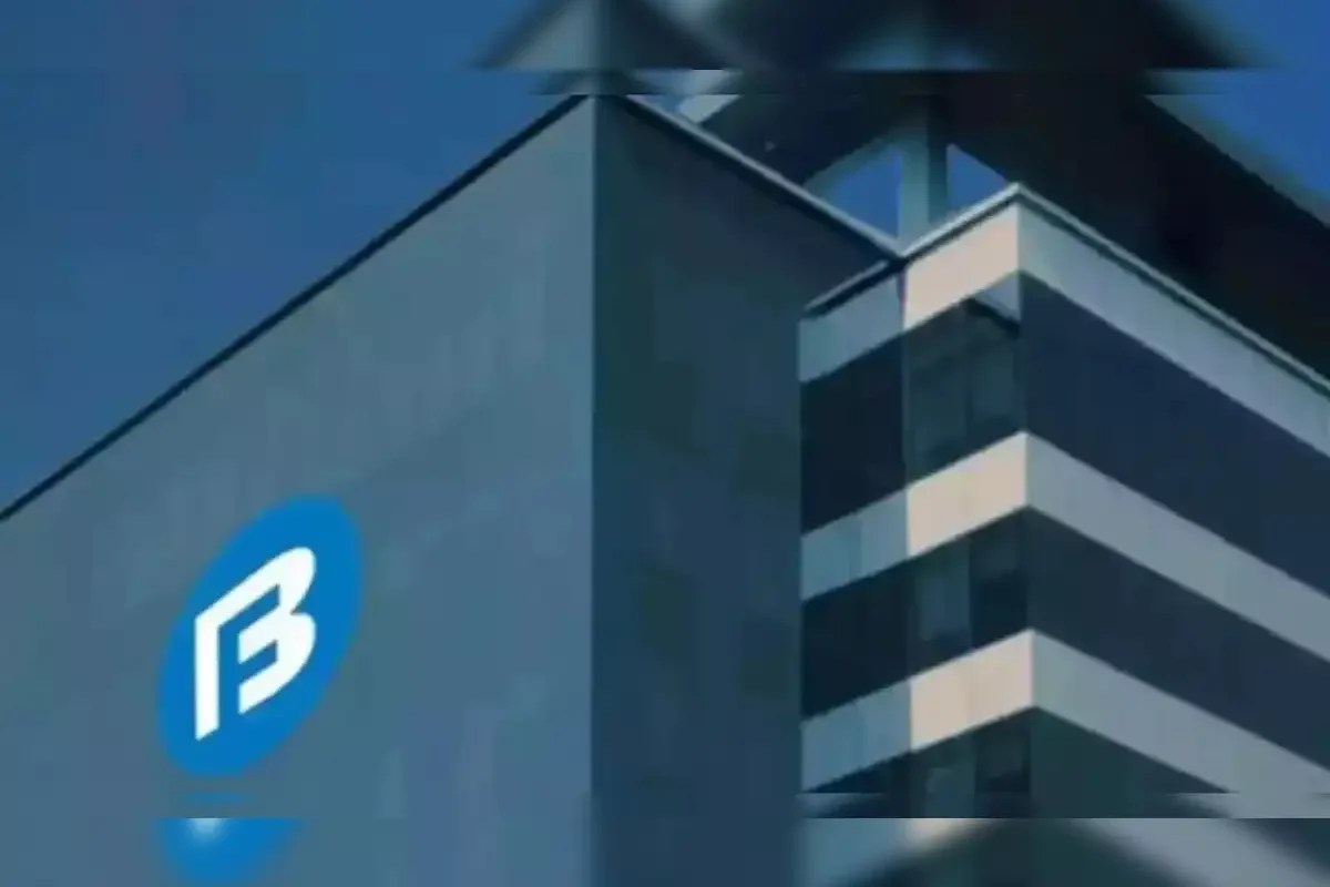 Bajaj Finance Q2 Results: Net Profit Surges 23% Amid MSME Segment Stress