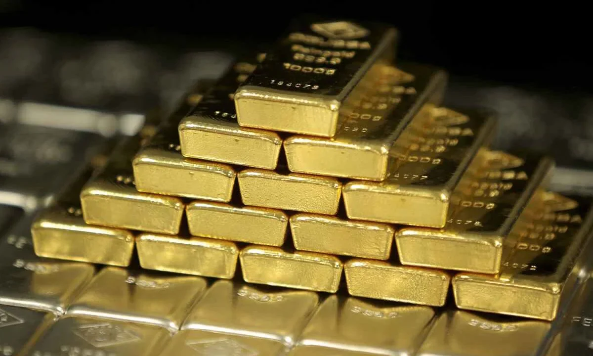 Kolkata Gold Price Today: 24K & 22K Gold Rates Jump as Wedding Demand Picks Up | Nov 25