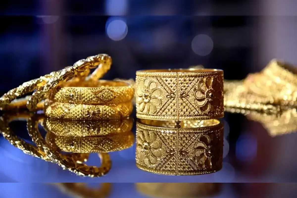 Thangamayil Jewellery Share Price Jumps 70% in 10 Sessions as Multibagger Jewellery Stock Shines