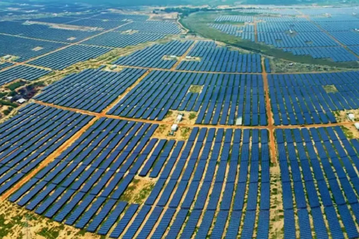 SW Solar Share Price Jumps on Rs 1,381-Crore Adani Green Order and 5-Year Deal.