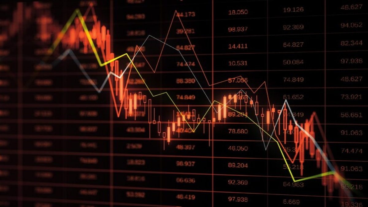 Nifty Stuck Between Key Averages as Selling Persists on Rallies; 25,700 Emerges as Decisive Level
