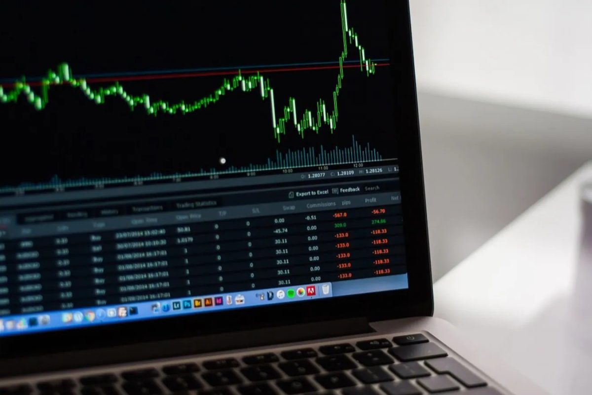 Nifty Holds Ground, but Upside Momentum Remains Lacking