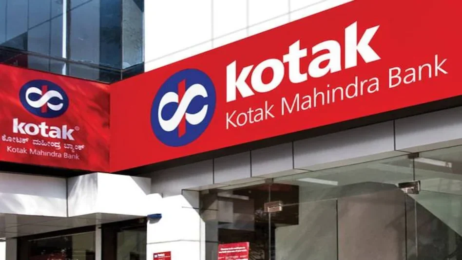 Kotak Mahindra Bank Share Price Dips 5% After Q3 FY26 Results