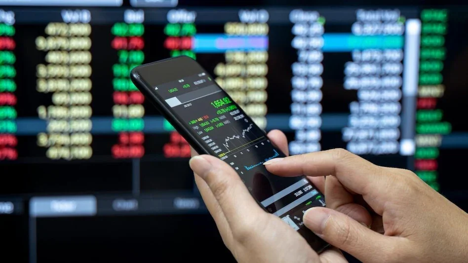 Fractal Analytics Share Price Jumps 7% After Weak Debut | Stock Market Today Reacts