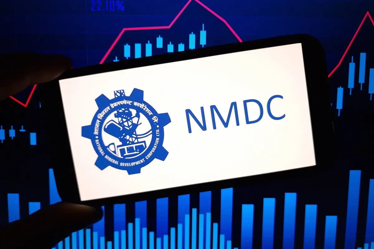 NMDC Q3 Results: Profit Slips 8% to ₹1,747 Crore as Costs Rise, Revenue Jumps 16%