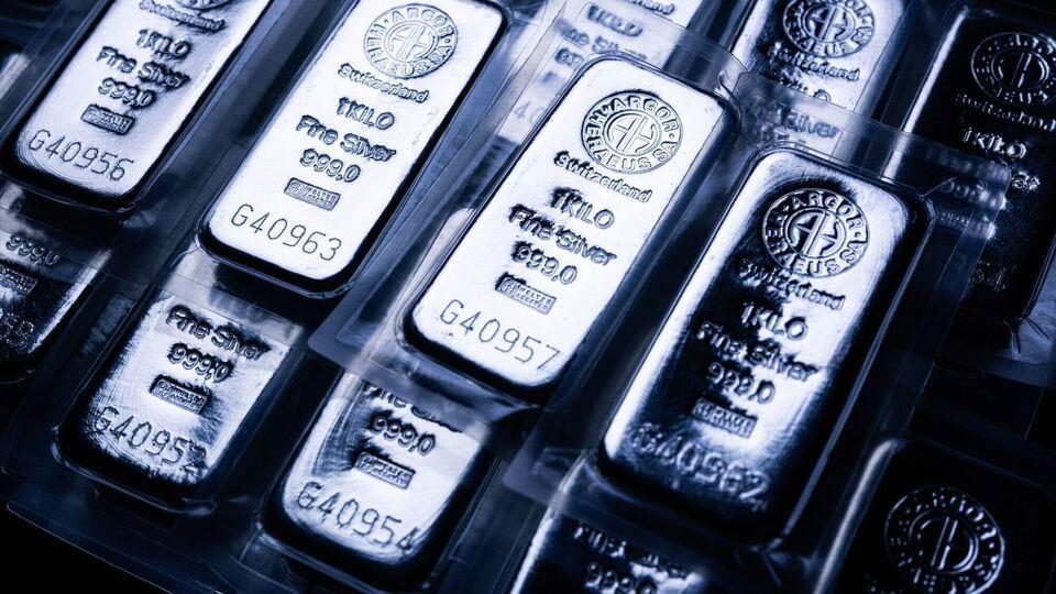 Silver Rate Today Jumps Over ₹8,000 Amid Iran-US Tensions and Strong Dollar | Stock Market Today