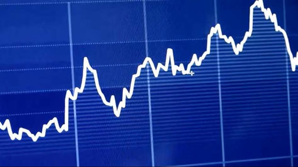 Titan Company Share Price Hits 52-Week High After Q3 Show; Stock Market Today Buzzes
