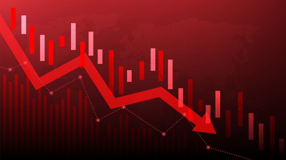 Waaree Energies, Premier Energies Share Price Slide in Stock Market Today After US Tariff Move — Solar Stocks Cut Early Losses but Pressure Persists