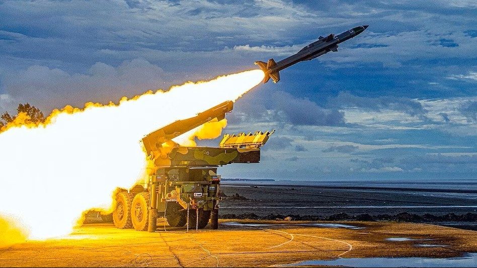 Bharat Electronics Ltd, Garden Reach Shipbuilders & Engineers Ltd and Mazagon Dock Shipbuilders Share Price Jump Up to 7% as Defence Stocks Rally | Stock Market Today